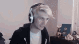 tenor-2981842080.gif